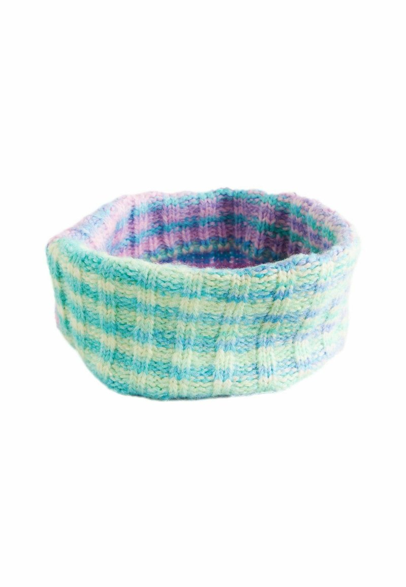 Bol en tissu tissé dans des teintes pastel de bleu, vert et violet, présentant un motif à carreaux texturé et une finition douce en tricot.