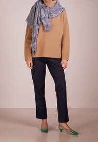 WEEKEND MaxMara Strickpullover - camel