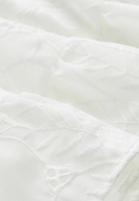 Mint Velvet Koktélruha / Partiruha - white