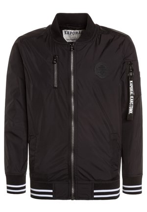 Kurtka Bomber