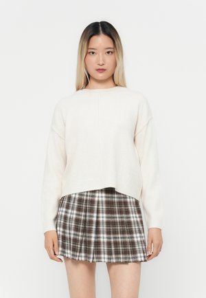 VMBESTI O NECK - Strikkegenser - birch