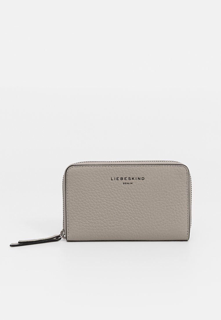 Graue Lederbrieftasche mit strukturierter Oberfläche, Reißverschluss und eingeprägtem "LIEBESKIND BERLIN"-Logo auf der Vorderseite. Kompakte rechteckige Form.