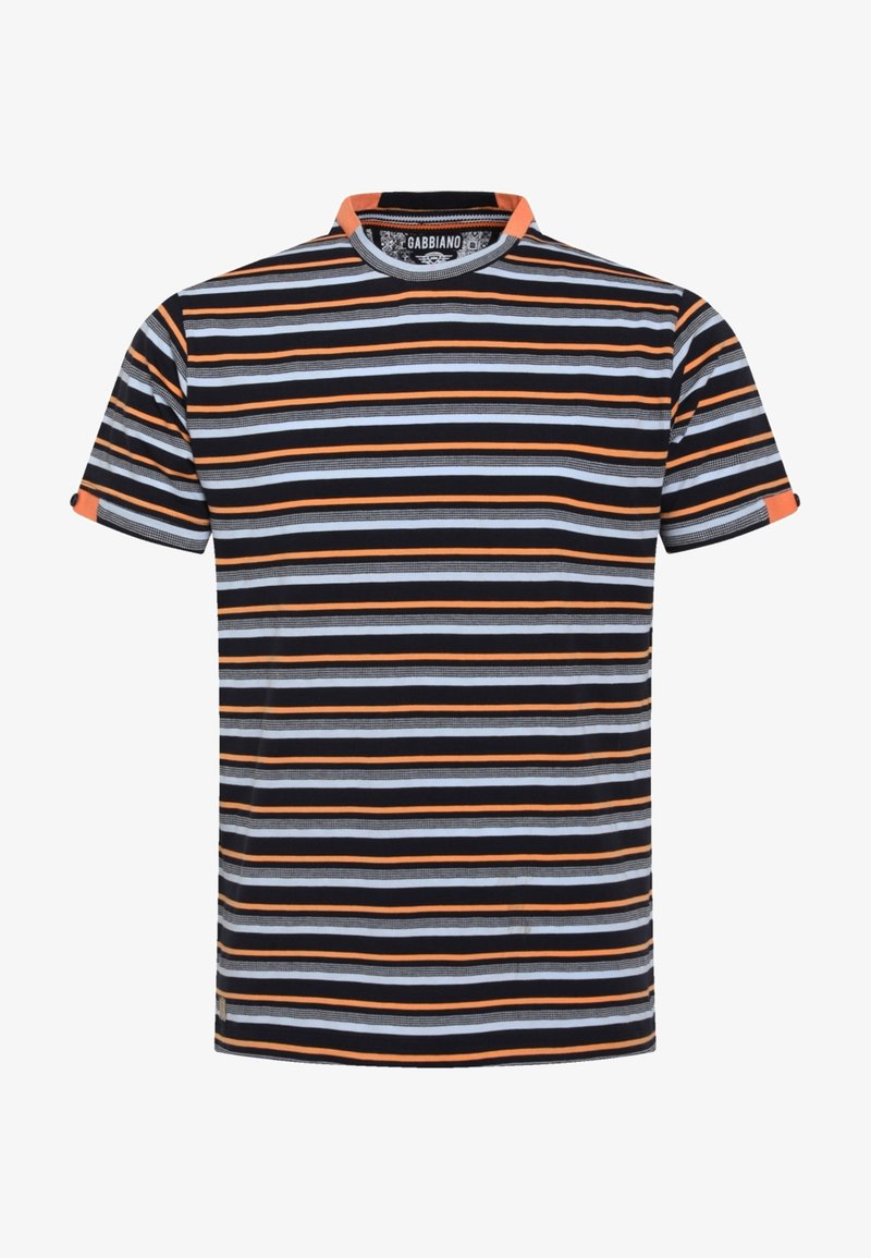 Raidallinen t-paita puuvillasta, jossa on vaakasuoria mustia, harmaita ja oransseja raidoja, sekä kontrastina oranssi kaulus ja hihansuut.