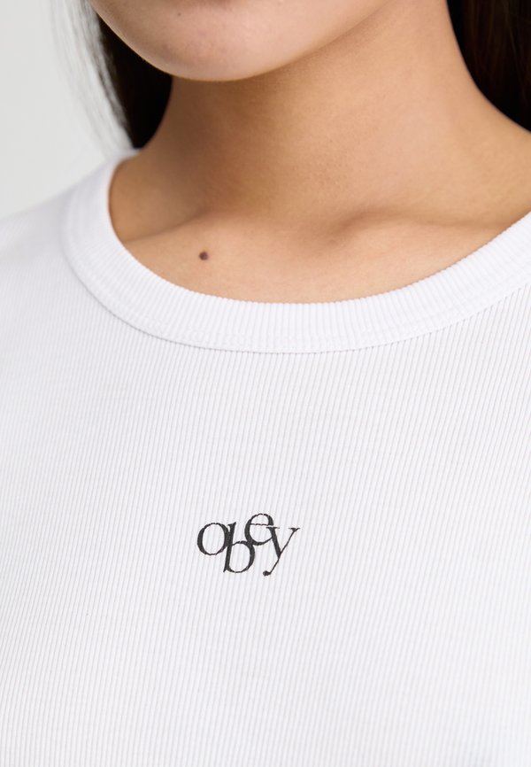 JUMPY  - Basic T-shirt3