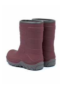 Tumesinised kummisaapad tekstuursete külgedega, hallide tallade ja musta voodriga sisemusega, mis on loodud vastupidavuseks ja haarduvuseks erinevatel pindadel.