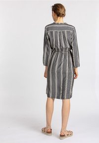 LANIUS Denní šaty - grey