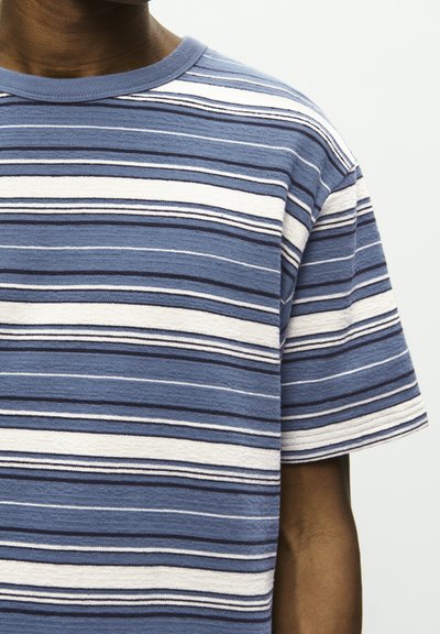 WOOD WOOD WWEASTON 25218 - T-shirt imprimé - bluefin stripe