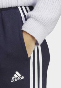 adidas Sportswear Spodnji deli trenirk - legend ink/white