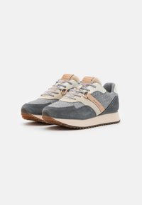 GANT BEVINDA RUNNING - Sneaker low - mid gray