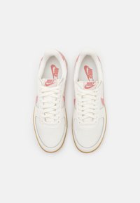 Nike Sportswear FIELD GENERAL 82  - Zapatillas - sail/rust pink/light brown