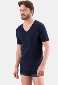 Eminence COL V LES CLASSIQUES - Caraco - marine