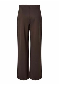 Smeđe široke hlače od glatkog materijala. Imaju prednje nabore i ravni pojas. Krojene do dužine do gležnjeva.