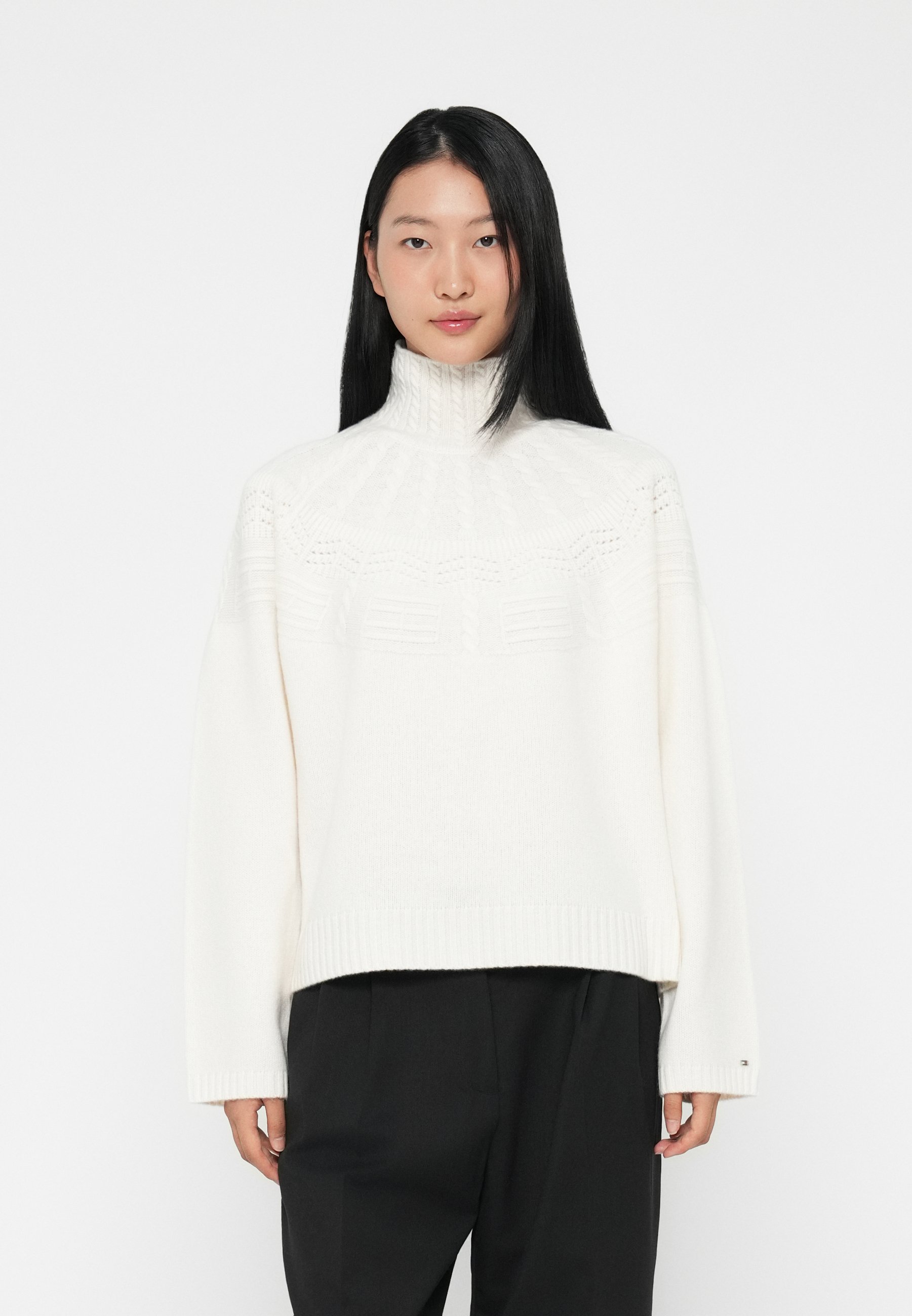 Tommy Hilfiger Jumper - ivory petal/off-white - Zalando.co.uk