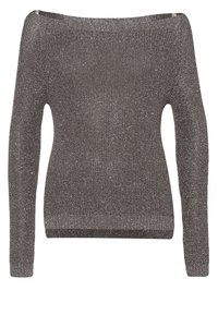 Pull en maille gris métallisé à manches longues avec un col bateau et une silhouette ajustée.