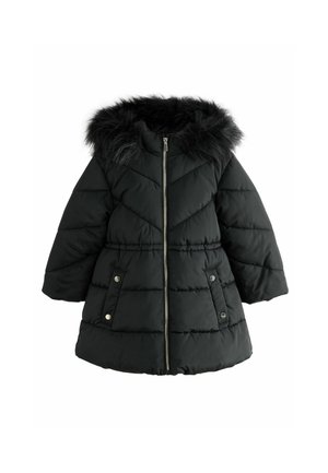 Sort pufferjakke med faux fur hætte, lynlås i front, sidelommer og horisontalt quiltet mønster. Blød tekstur og afslappet pasform.