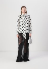 kate spade new york BREEZY DOT TIE NECK SHIRT - Blúzka so zapínaním na gombíky - black/cream