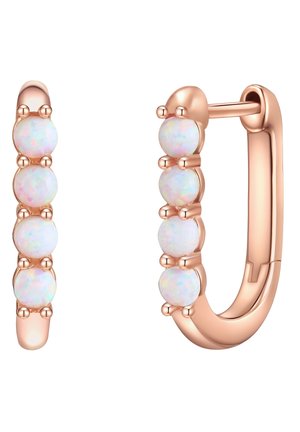 Ohrringe aus roségoldenen Creolen mit fünf opalisierenden Steinen in einem kreisförmigen Design, glatten Oberflächen und polierten Akzenten.