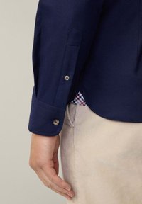 Hackett London Košeľa - navy