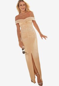 Lipsy BARDOT RUCHED SEQUIN - Alkalmi viselet - nude