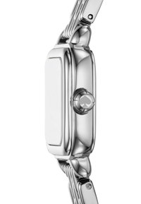 Orologio in metallo argentato con cassa rettangolare, superficie liscia e una corona con logo a forma di picche. Il bracciale è a maglie ed è texturizzato.