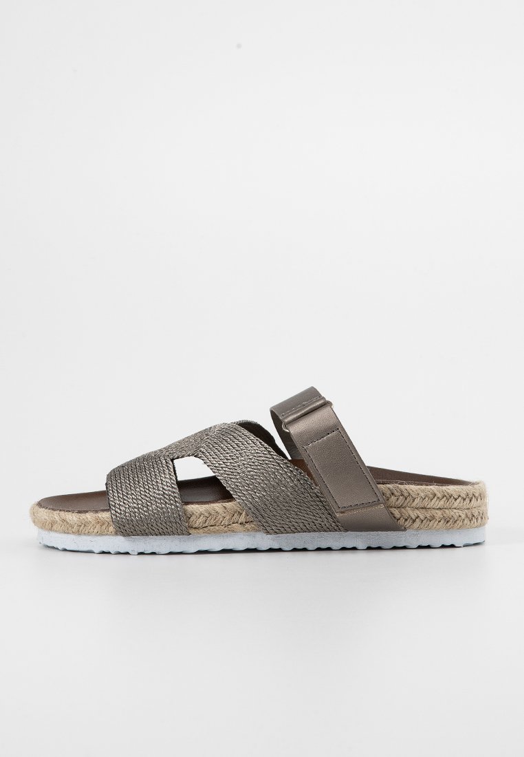 Cassis côte d'azur Mules gris