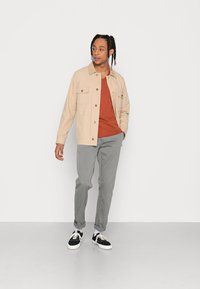Replay T-shirt básica - metallic red
