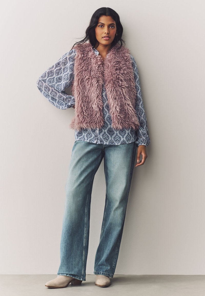 Veste Sans anche Fausse Fourrure   Acheter Veste Sans anche Fausse  Fourrure aux petits prix