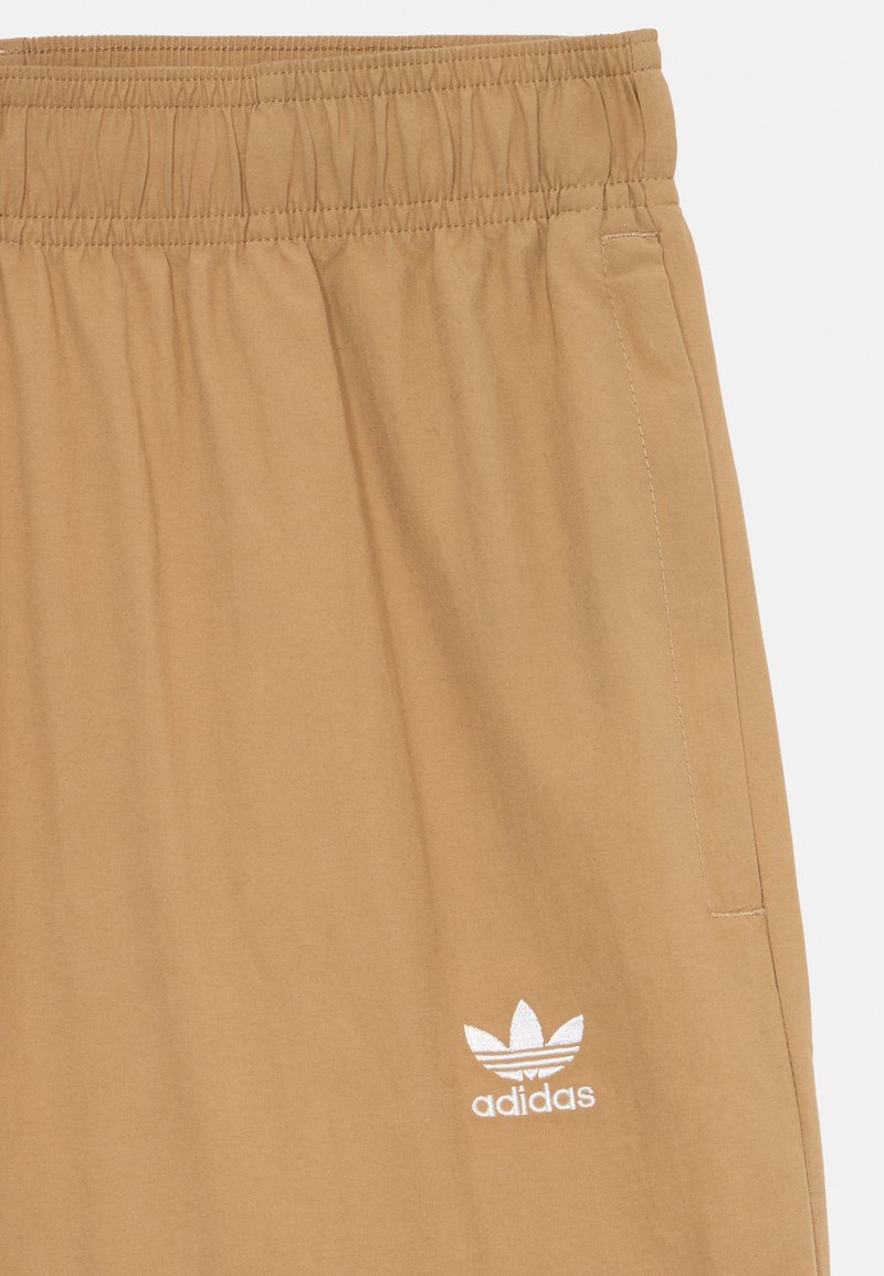 adidas Originals UNISEX Cargo trousers cardboard/white/brown