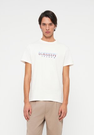 - T-shirt z nadrukiem