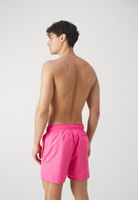 HUGO PAOL - Shorts da mare - medium pink