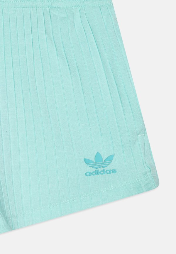 Shorts - semi flash aqua2