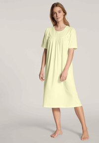 Non selezionato, quince yellow