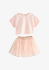 Unselected, pink