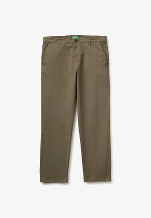 United Colors of Benetton, CHINOS IN STRETCH GABARDINE. GARMENT DYED.
STRAIGHT FIT... - Stoffhose - green
