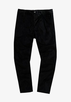 Mustat jogger-housut, jotka on valmistettu pehmeästä kankaasta. Niissä on joustava vyötärö, jossa on nauha, sivutaskut ja kapeneva lahkeidesign.