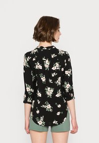 Vero Moda VMEASY ERIKA - Blusa - black