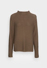 Pull en laine marron, avec une texture, possédant un col montant et des manches longues. Design simple et ample avec un motif en côtes sur l'ensemble.