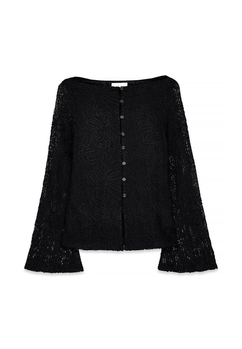 Schwarze Spitzenbluse mit langen Glockenärmeln, rundem Ausschnitt und vorderem Knopfverschluss. Filigrane Blumenmuster im gesamten Stoff.