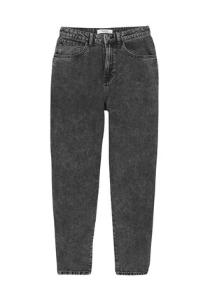 Jean en denim noir avec une coupe fuselée, doté d'une fermeture à bouton, d'un style à cinq poches et d'une texture froissée sur l'ensemble.