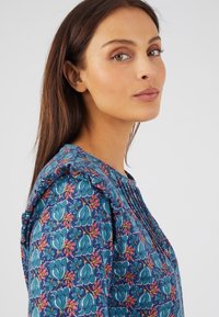 Damart FANTAISIE  - Maglietta a manica lunga - bleu fleuri