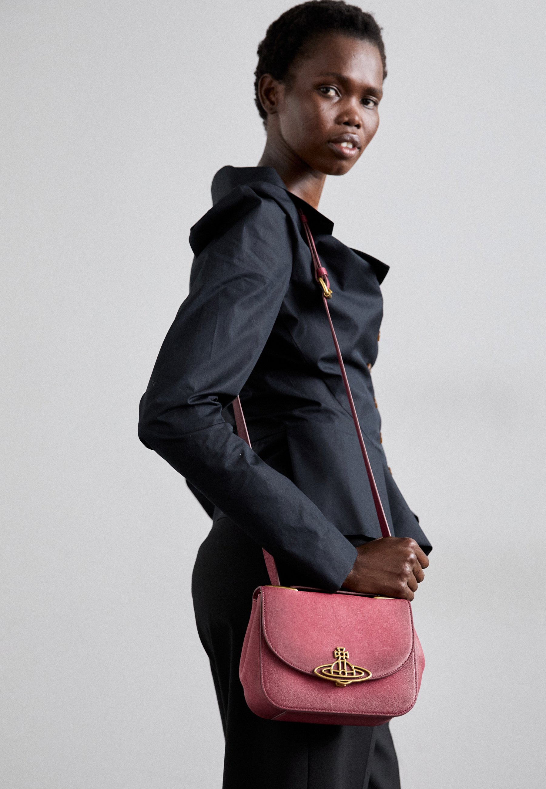 VIVIENNE WESTWOOD LEATHER MINI LINDA BAG ショルダーバッグ