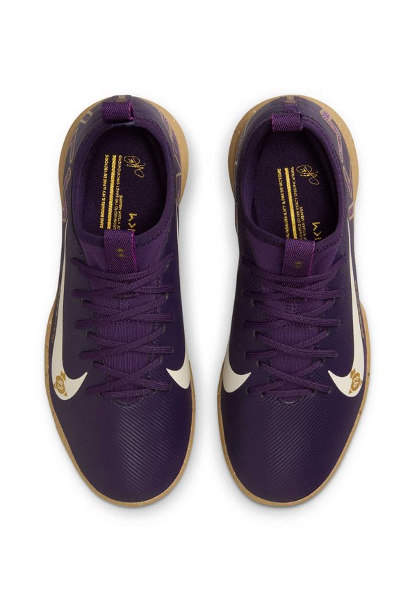 Fußballschuh Halle – grand purple pale ivory