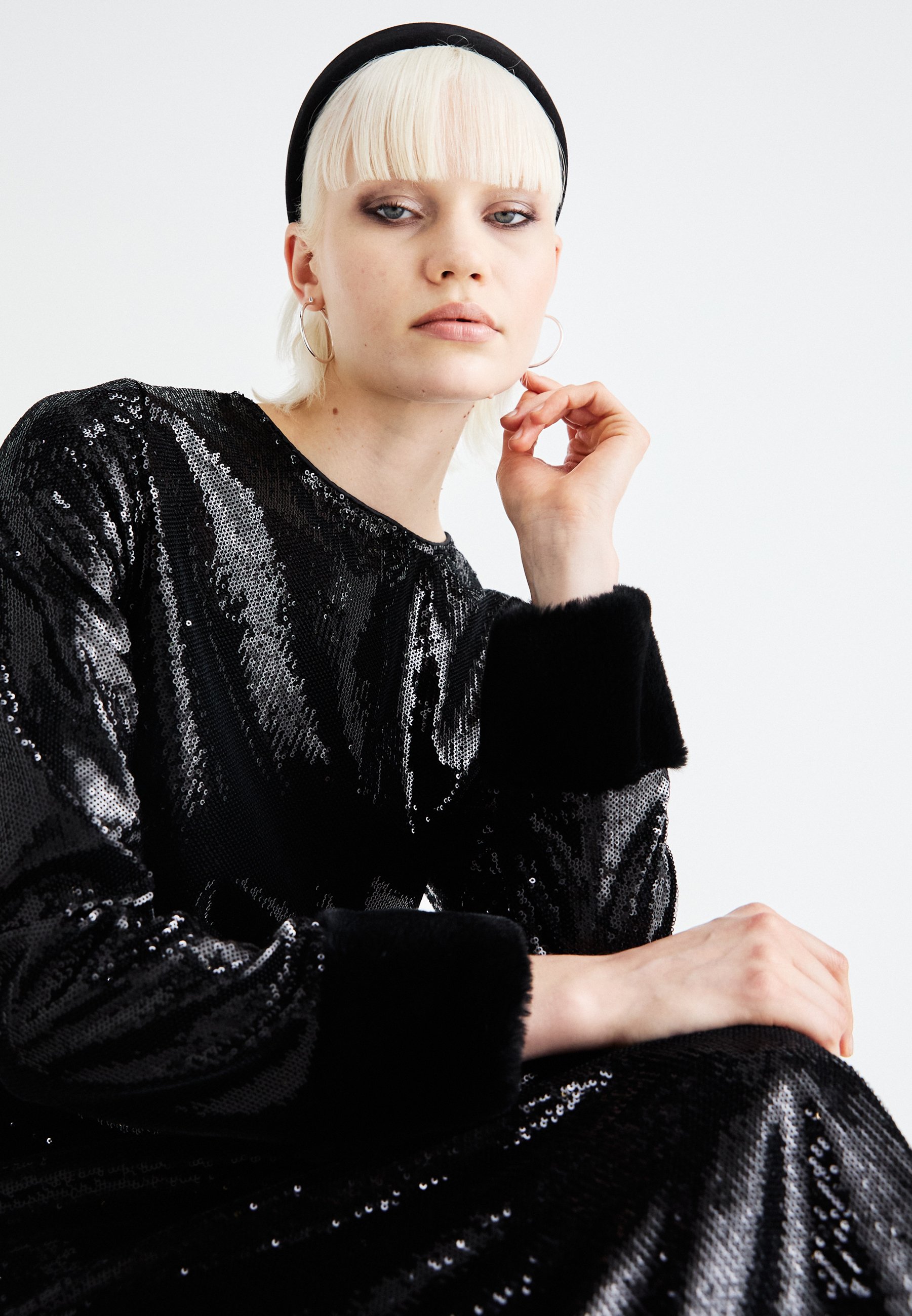 Sister Jane PALAIS SEQUIN MIDI DRESS - Cocktail dress
