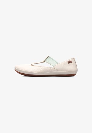 Leather slip-on shoe in cream with a mint green elastic strap. Rounded toe and flat rubber sole with a textured finish.