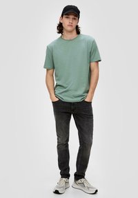 QS - T-shirt basic