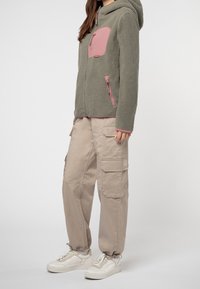 Sublevel Giacca in pile - green