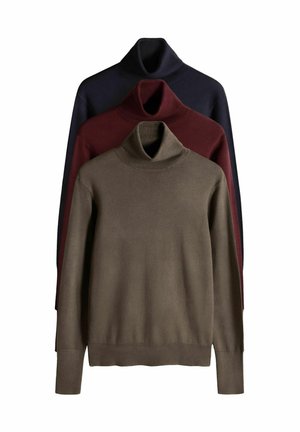 Kolm kõrge kaelusega sviitrit oliivrohelises, burboonpunases ja tumesinises värvitoonis. Valmistatud pehmest kudumist, millel on soonilised kaelused ja mansetid.