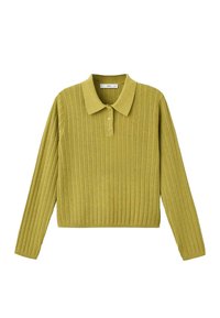 Pullover a coste verde con colletto, maniche lunghe e tre bottoni sul colletto. La texture del tessuto è morbida e flessibile.