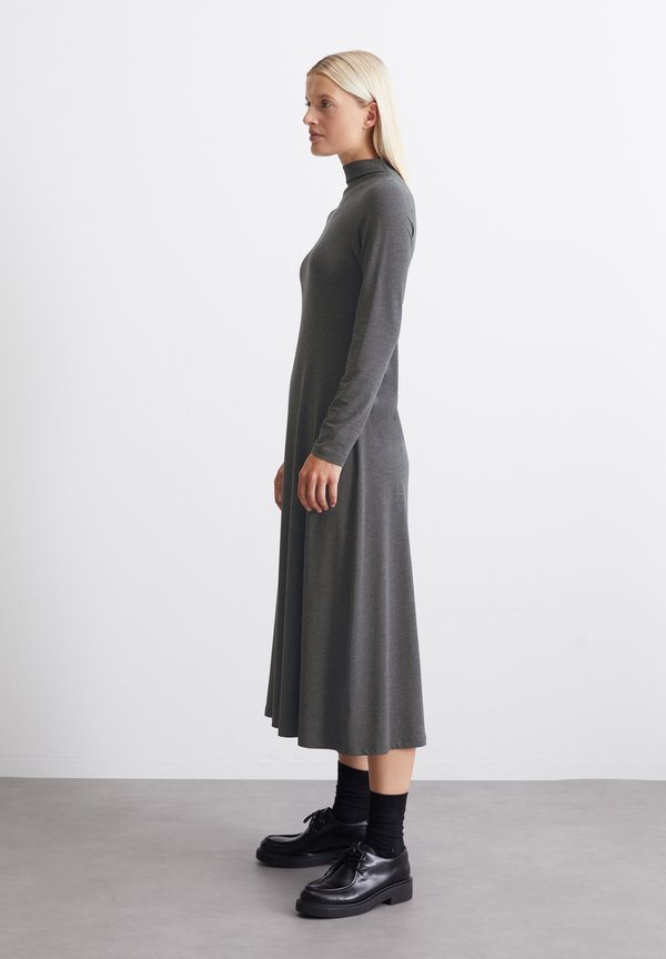 LONG SLEEVE - Jersey dress4