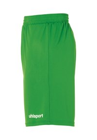 Groene sportshorts van lichtgewicht polyester. Beschikt over een elastische tailleband en een wit logo aan de zoom, met een gladde textuur.